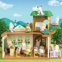 Calico Critters CC Country Tree School Toys