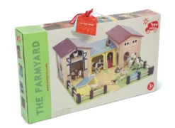 Le Toy Van Toys The Wooden Farmyard