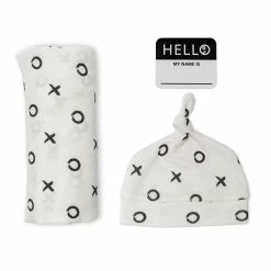 Baby Registry XO HELLO WORLD HAT/SWADDLE SET