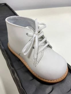 JOSMO WHITE WALKING SHOES