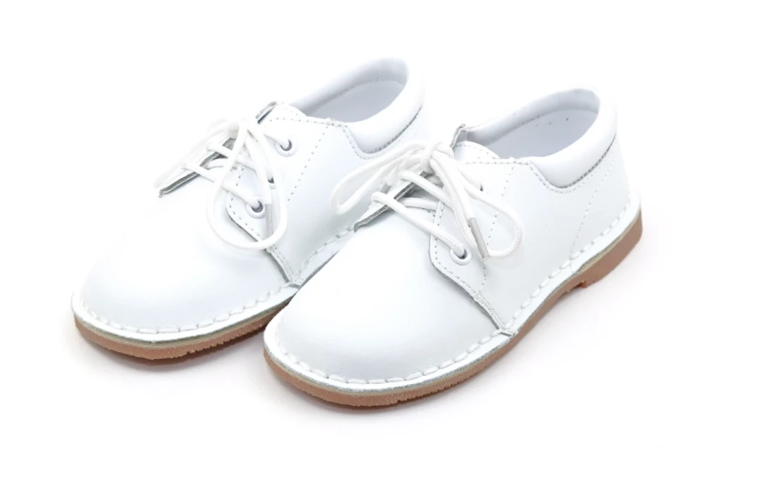 Best Pirce 🛒 L'Amour TYLER WHITE LACE UP 👟 SHOE 👟 SHOEs 😍 1 L'Amour TYLER WHITE LACE UP SHOE Shoes