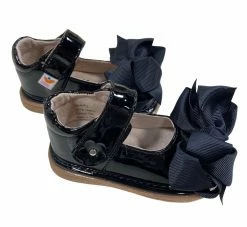 MOOSHU SHOES Shiny Black Squeaky Mary Jane