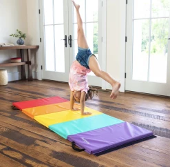 HEARTHSONG 5-Panel Folding Gymnastics Tumbling Mat Toys