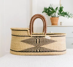 Baby Registry Signature Bilia Bassinet - Kente