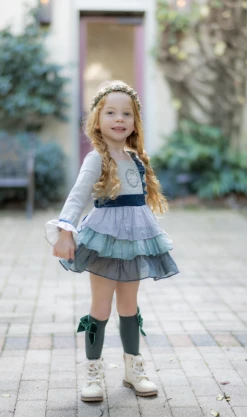 Evie's Closet Fall 22 50% Off Fall Clothing Evie's Closet Tiding Of Great Joy Bubble