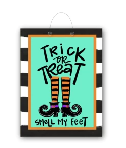 Baxter & Me Gifts Trick Or Treat Door Hanger