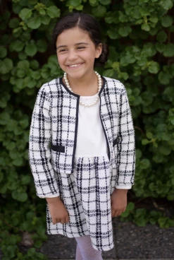 GREAT PRETENDERS COCO THE FASHIONISTA DRESS, JACKET & PEARLS Toys