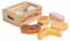 Le Toy Van Bakers Basket Toys
