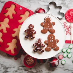40% Off Christmas Clothing Gingerbread Man Baking Set