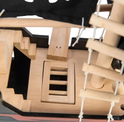 Le Toy Van Barbarossa Pirate Ship