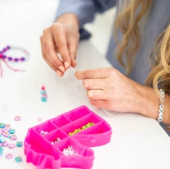 HORIZON GROUP It's So Me Unicorn Friendship Bracelets Toys