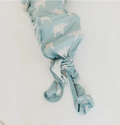 Baby Registry CP Peanut Knotted Gown