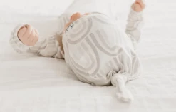 Baby Registry CP Bliss Top Knot Hat