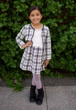 GREAT PRETENDERS COCO THE FASHIONISTA DRESS, JACKET & PEARLS Toys