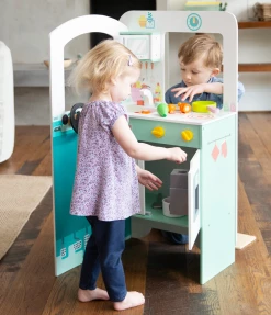 HEARTHSONG Toys Orders Up Wooden Food Truck Kitchen With 12-Piece Wooden Culinary Play Set
