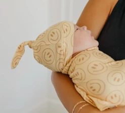 Baby Registry CP Top Knot Hat Vance