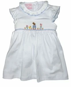 Petit Bebe/Petit Ami/Claire & Charlie Spring/Summer 2023 Girls White Knit Smock Rabbit Dress