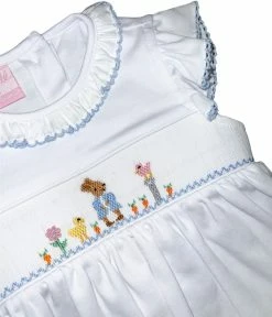Petit Bebe/Petit Ami/Claire & Charlie Spring/Summer 2023 Girls White Knit Smock Rabbit Dress