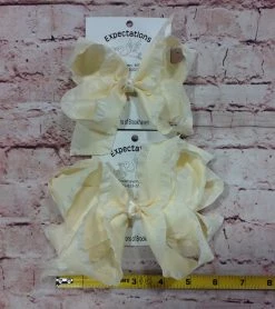 Beckys CREAM RUFFLED HAIRBOW