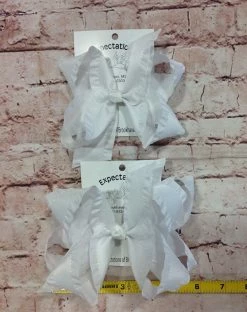 Beckys WHITE RUFFLED BOW Baby Accessories