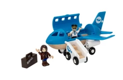 Toys Brio Airplane Boarding Set